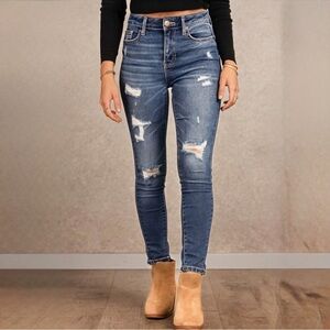 American Eagle distressed super stretch high rise Jegging ❤️ size 4